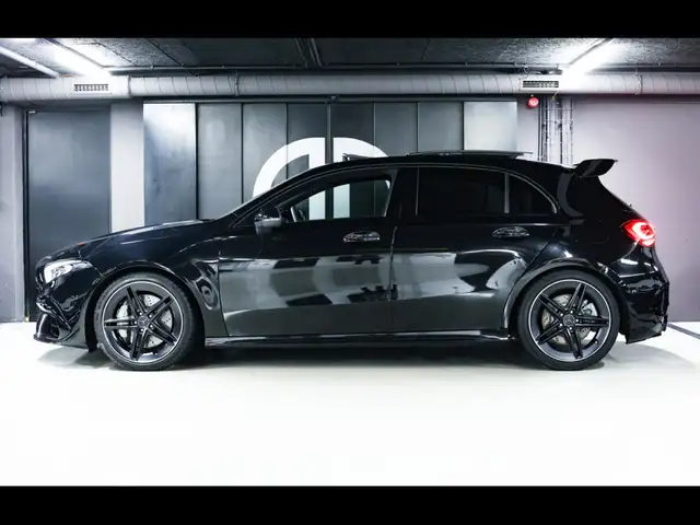 Mercedes-Benz A Class view 2