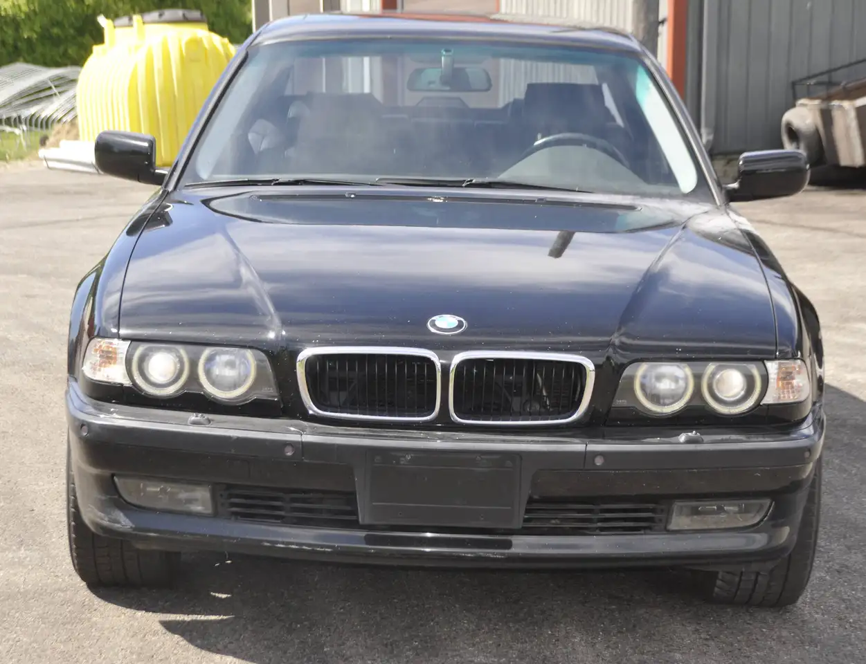BMW 7 Series снимка BMW 7 Series