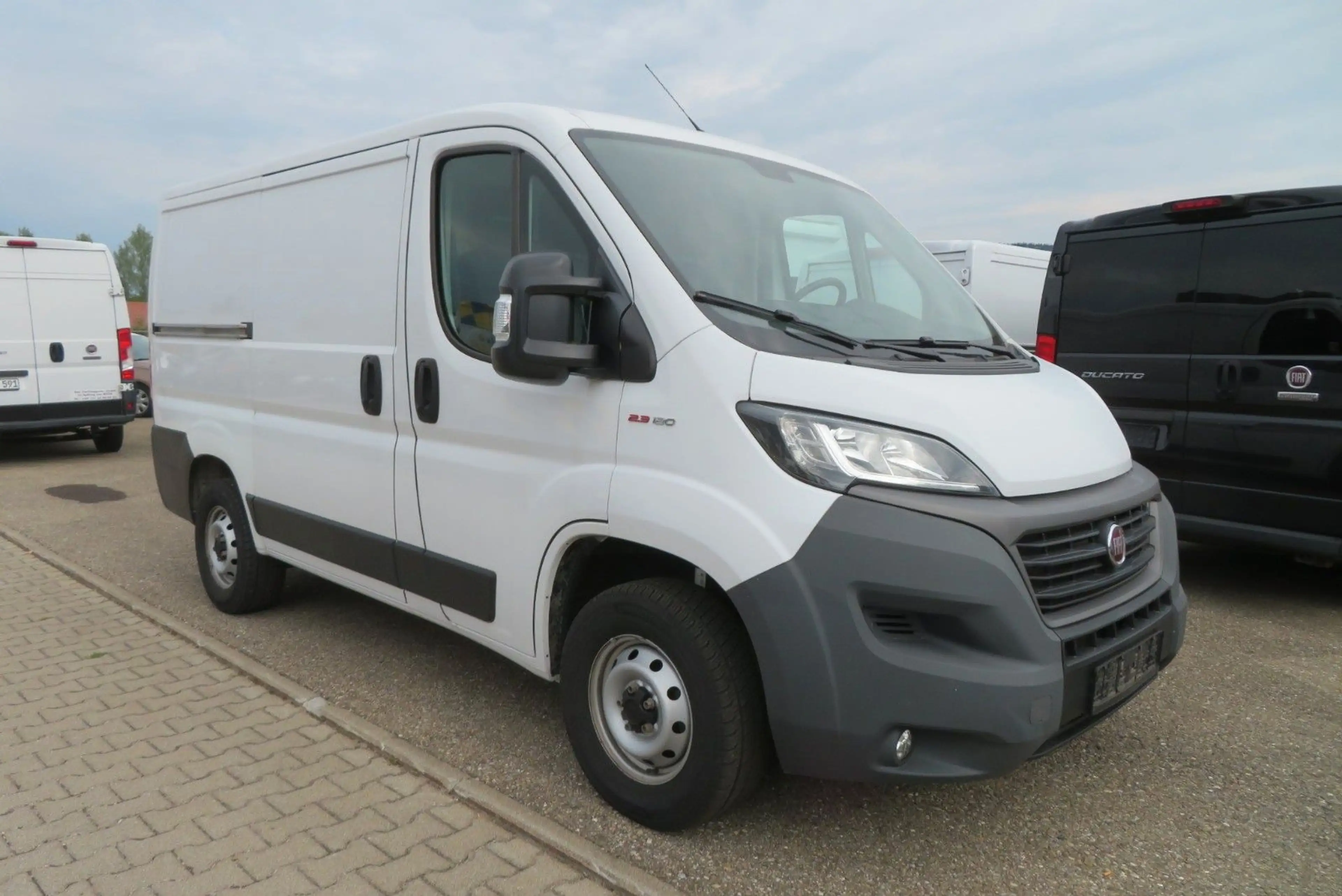 Fiat Ducato Kasten 28 120 L1H1 *NAVI,AHK* — photo 2