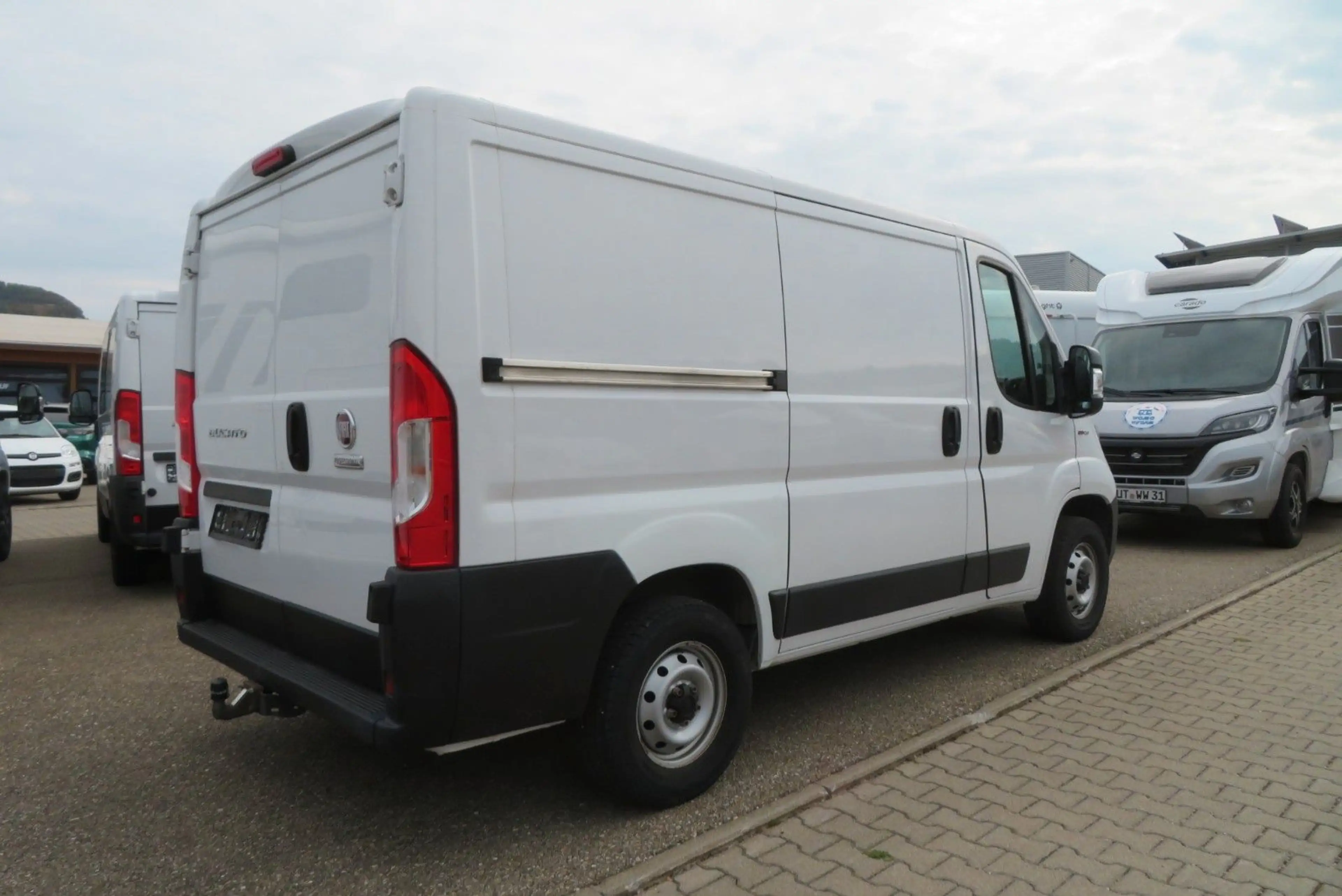 Fiat Ducato Kasten 28 120 L1H1 *NAVI,AHK* — photo 3
