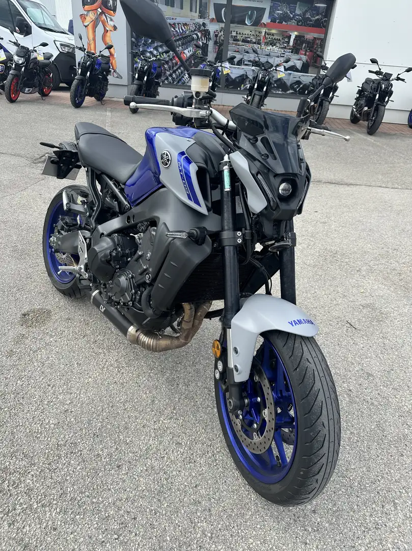Yamaha MT-09 Albastru - 2