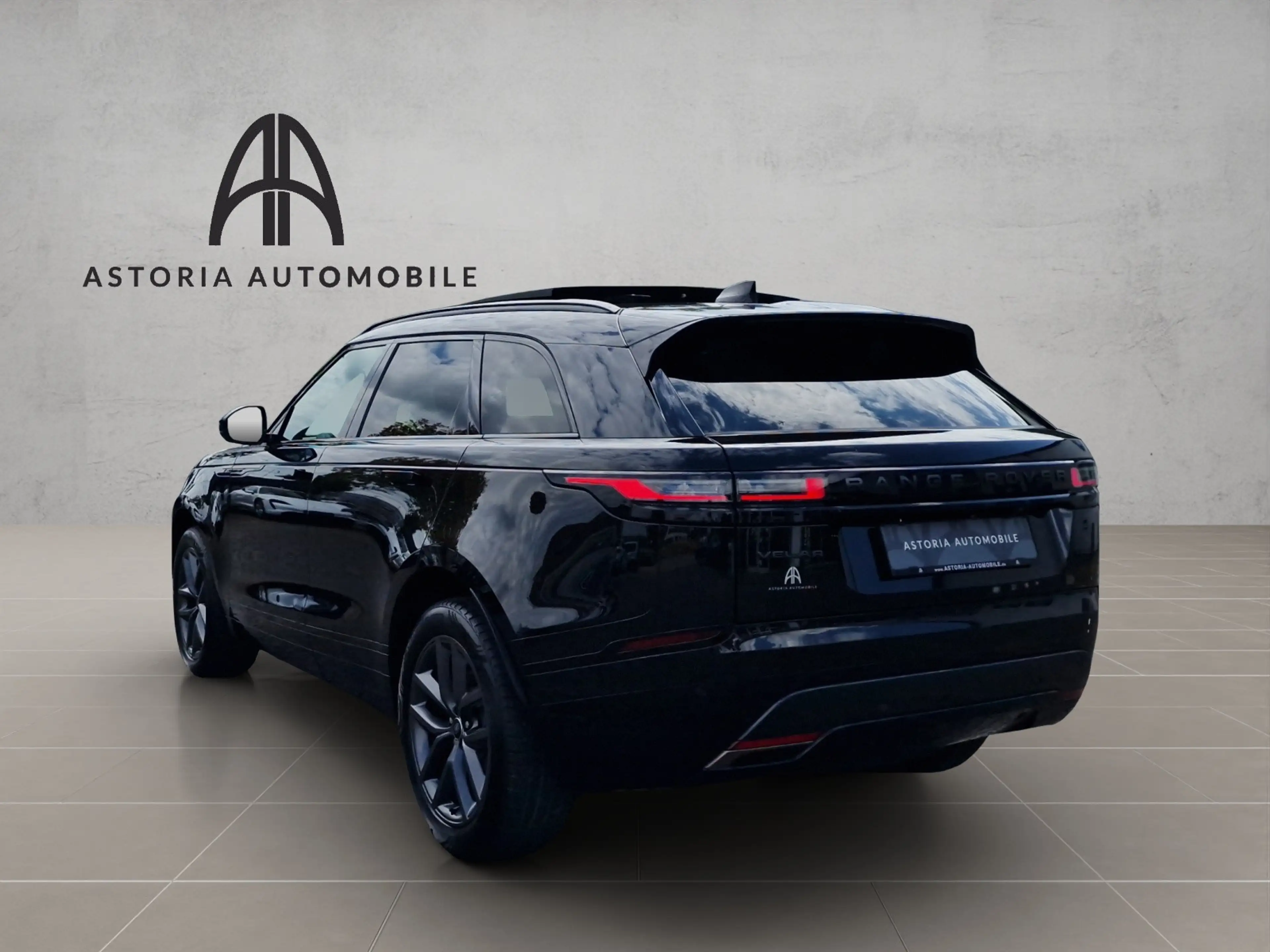 Land Rover Range Rover Velar R-Dynamic SE Pano Ambien. ATPC — photo 7