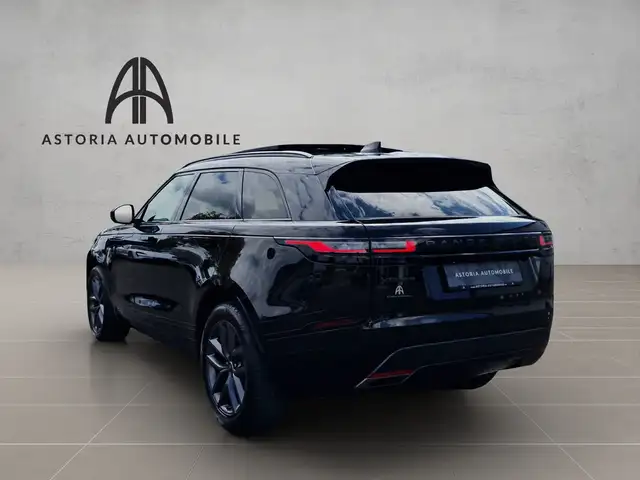 Land Rover Range Rover Velar view 7