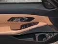 BMW 320 e xDrive Tour. Adp.LED RFK DrivAss ACC HarmKar. Zwart - thumbnail 9