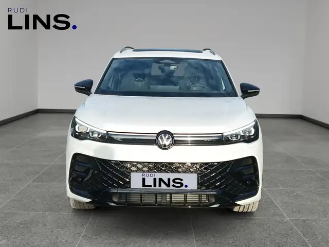 Volkswagen Tiguan R-Line TSI 4MOTION DSG Ansicht 8