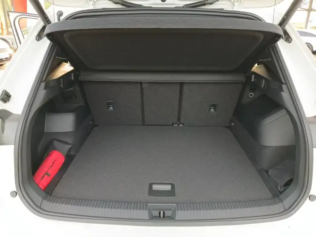 Volkswagen Tiguan R-Line TSI 4MOTION DSG Ansicht 15