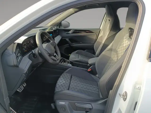 Volkswagen Tiguan R-Line TSI 4MOTION DSG Ansicht 9
