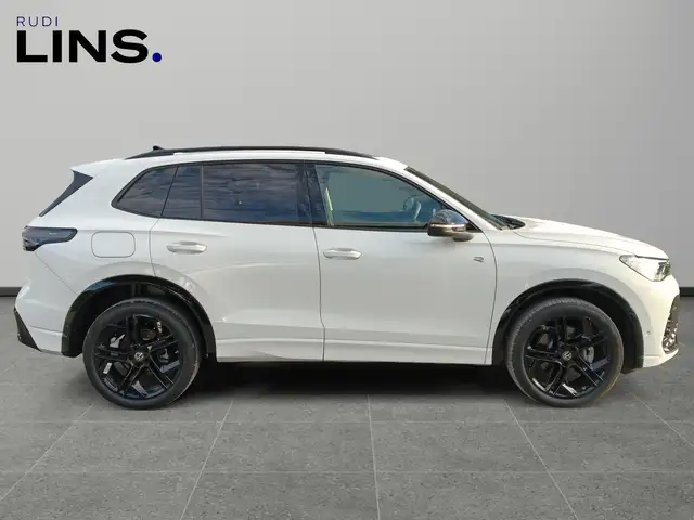 Volkswagen Tiguan R-Line TSI 4MOTION DSG Ansicht 6