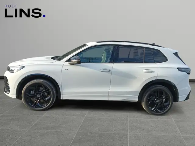 Volkswagen Tiguan R-Line TSI 4MOTION DSG Ansicht 2