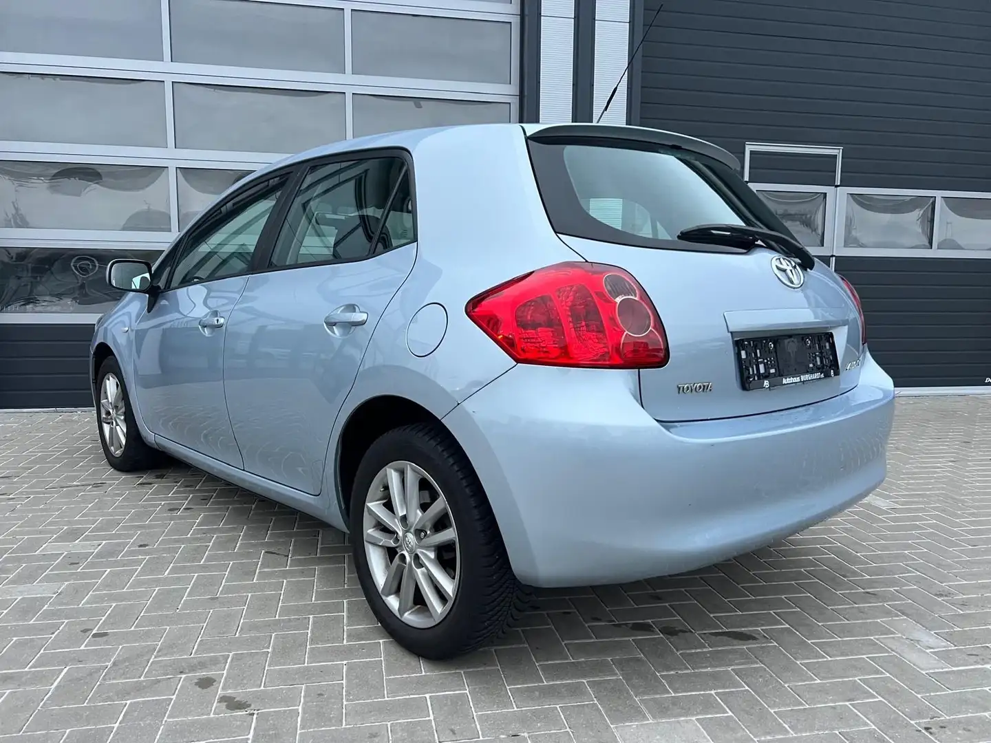 Toyota Auris 1,4 Life Klimaautomatik NAVI 1. HAND Blau - 2