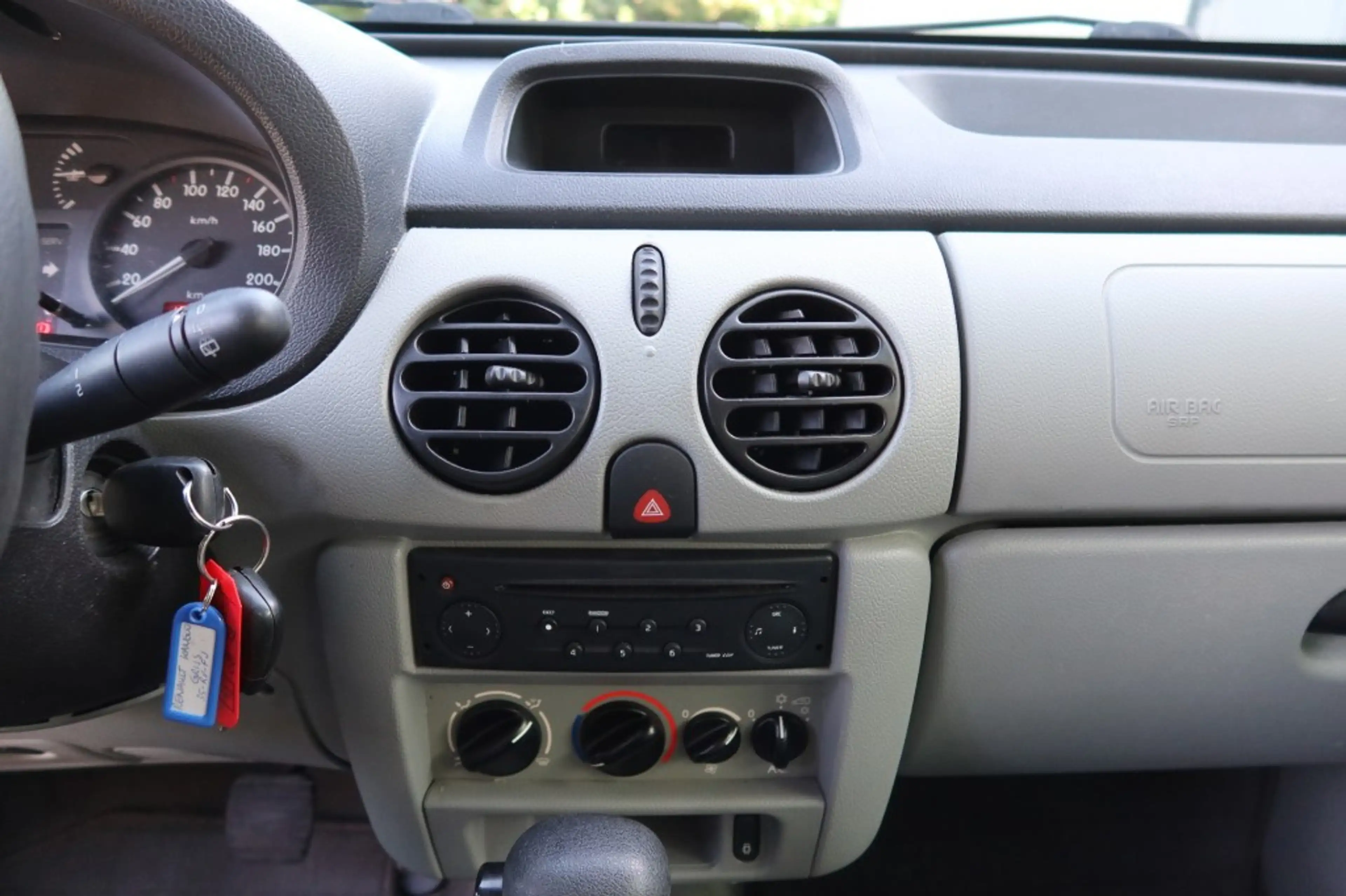 Renault Kangoo 1.6 16V Privilege AUTOMAAT Airco, Trekhaak, 2x sch — photo 9