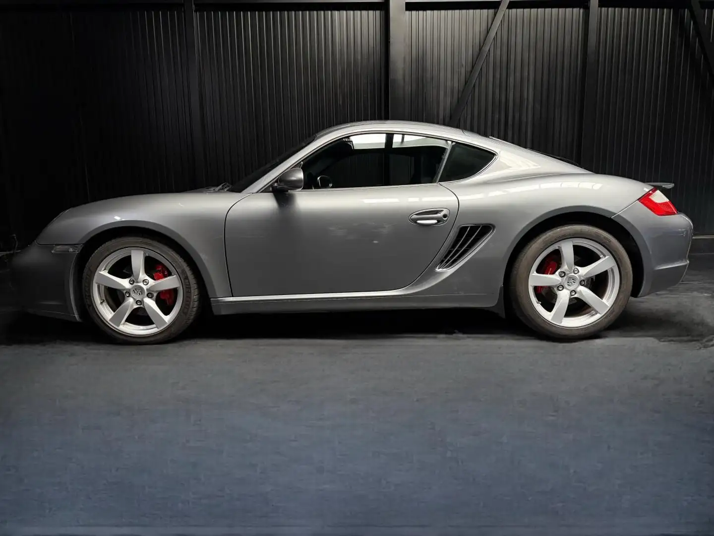 Porsche Cayman S 987 3.4 295 Tiptronic Šedá - 2