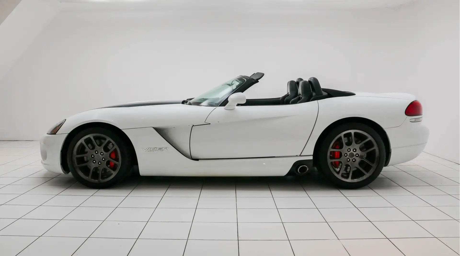 Dodge Viper SRT-10 Roadster * 8.3 V10 * Soft-top * Perfect * Bílá - 2
