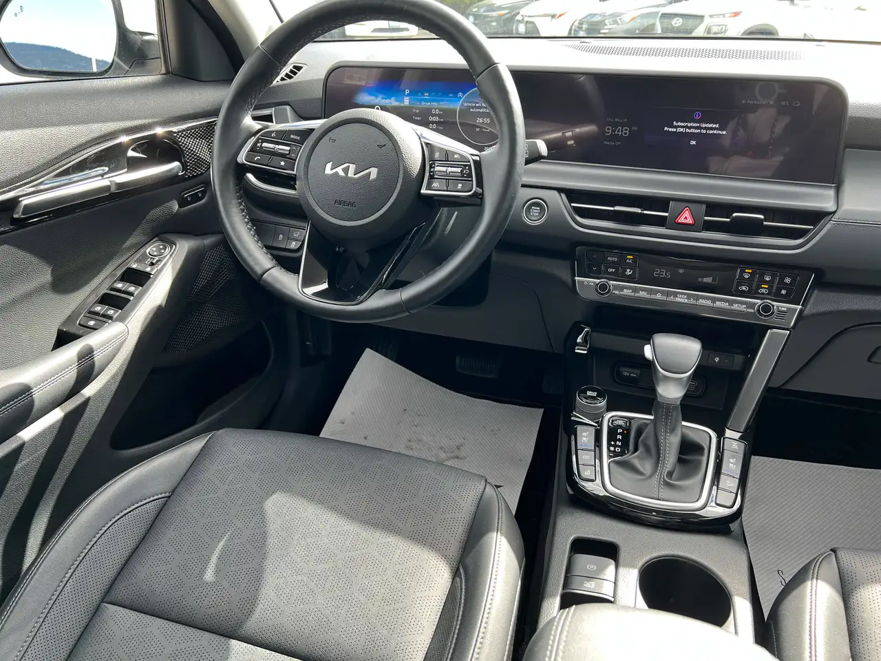 Kia Seltos снимка Kia Seltos