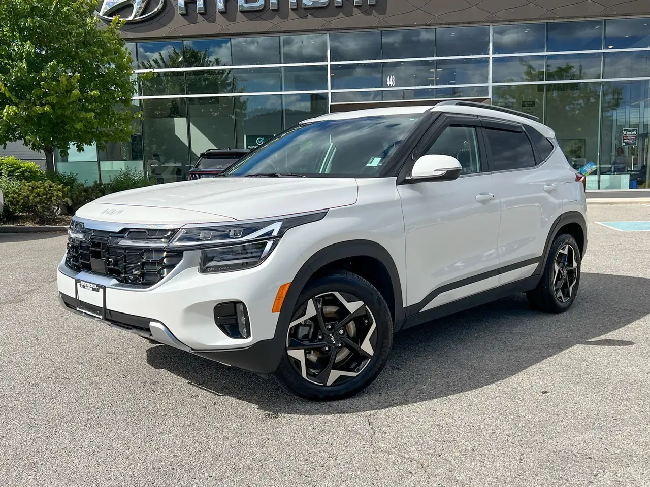 Kia Seltos снимка Kia Seltos