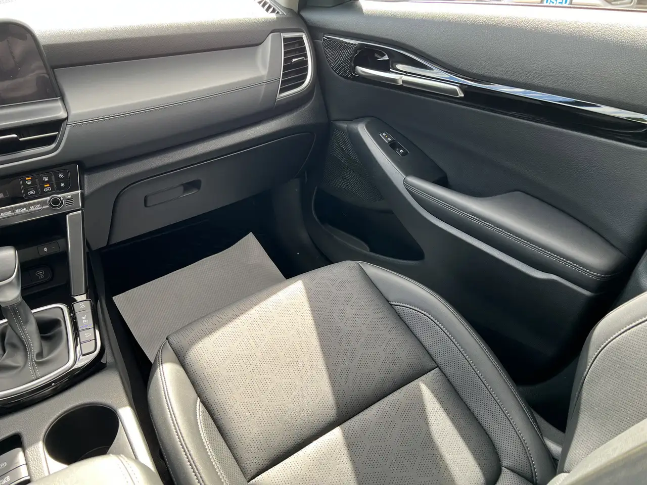 Kia Seltos снимка Kia Seltos