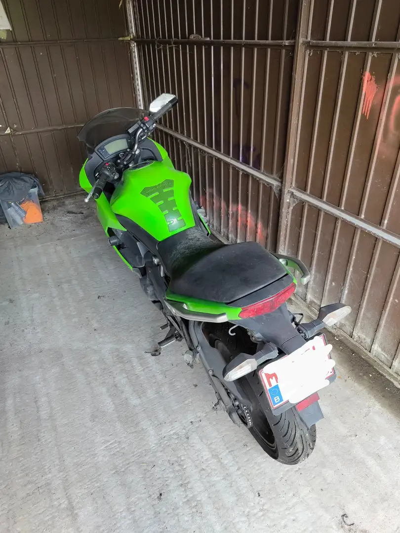 Kawasaki ER - 6 F (sans ABS) Verde - 2