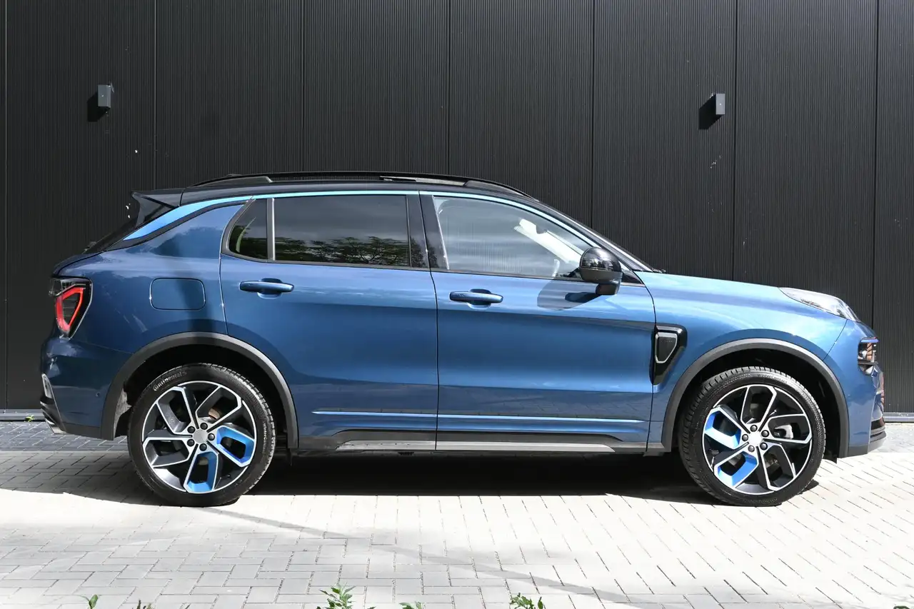 Lynk & Co 01 2023