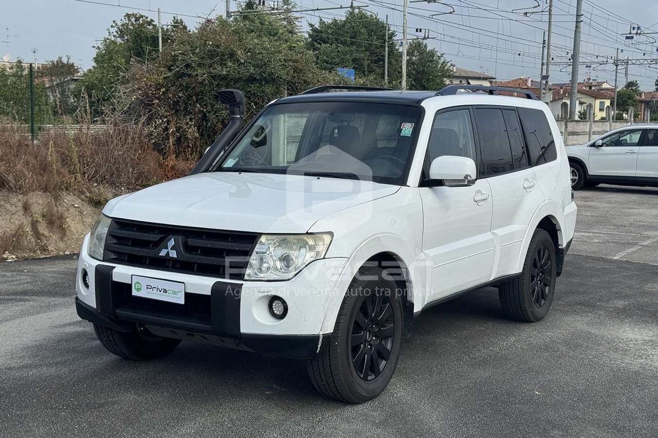 Mitsubishi Pajero Pajero 3.2 DI-D 16V aut. 5p. Instyle DPF