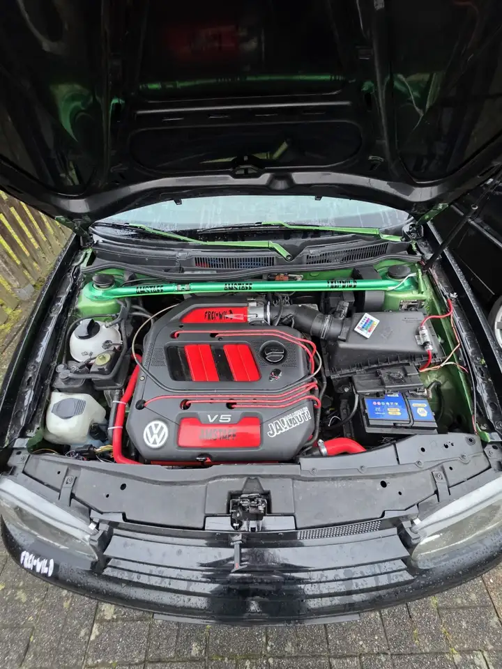 Volkswagen Golf 2.3 V5 Highline, foto 6