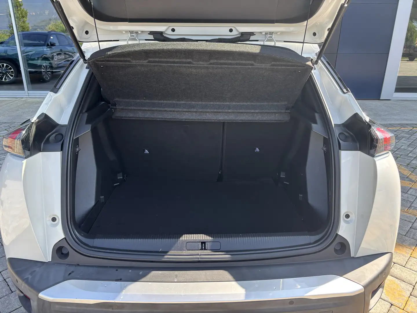 Peugeot 2008 2008 1.2 puretech Active s Blanco - 2