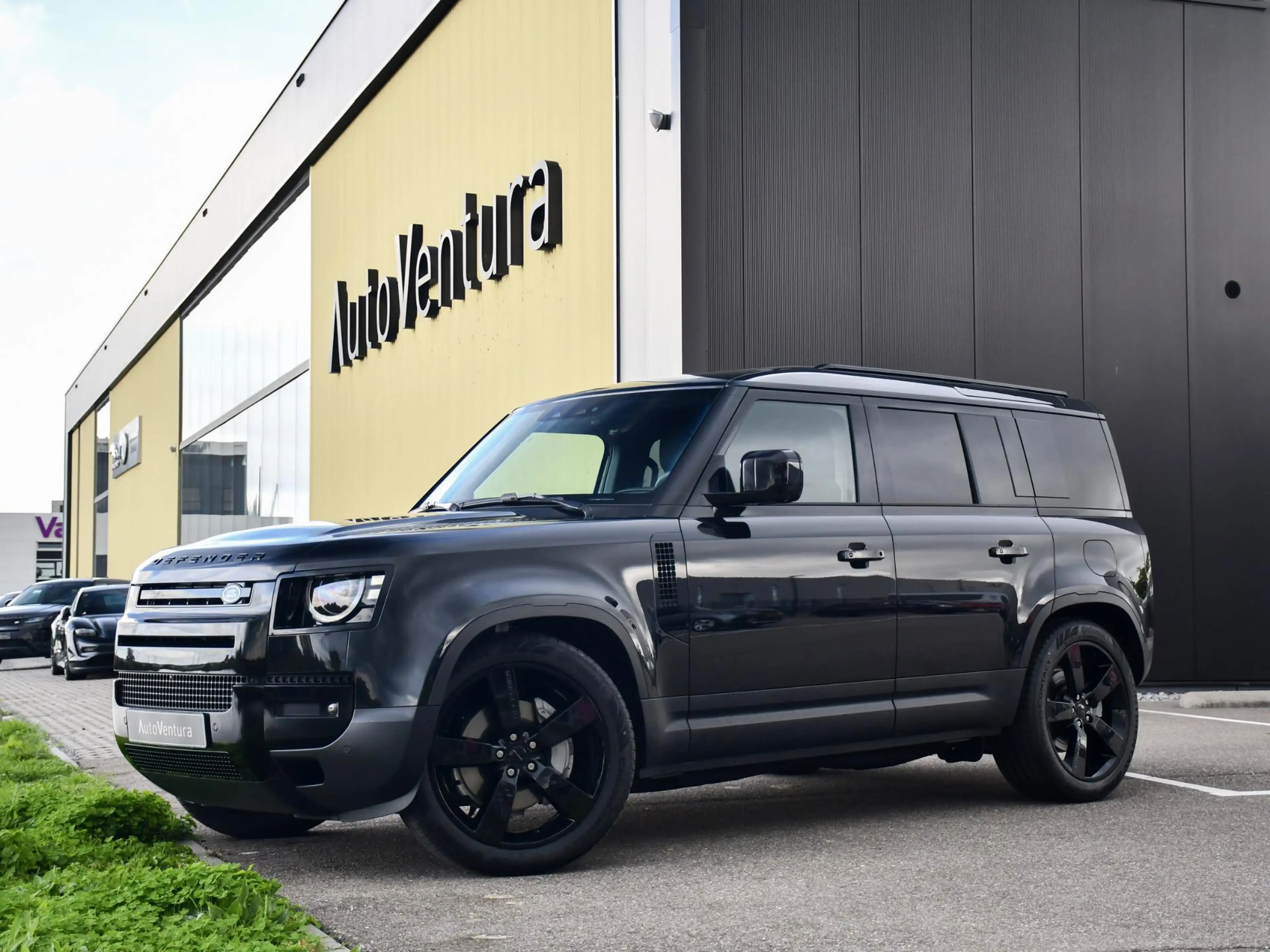 Land Rover Defender 110 2.0 P300e 110 S | Cold Climate | Schuif-/kante — photo 2