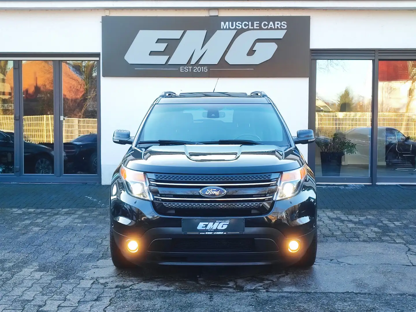 Ford Explorer 3.5 V6 DOHC 4x4 Limited Schwarz - 2