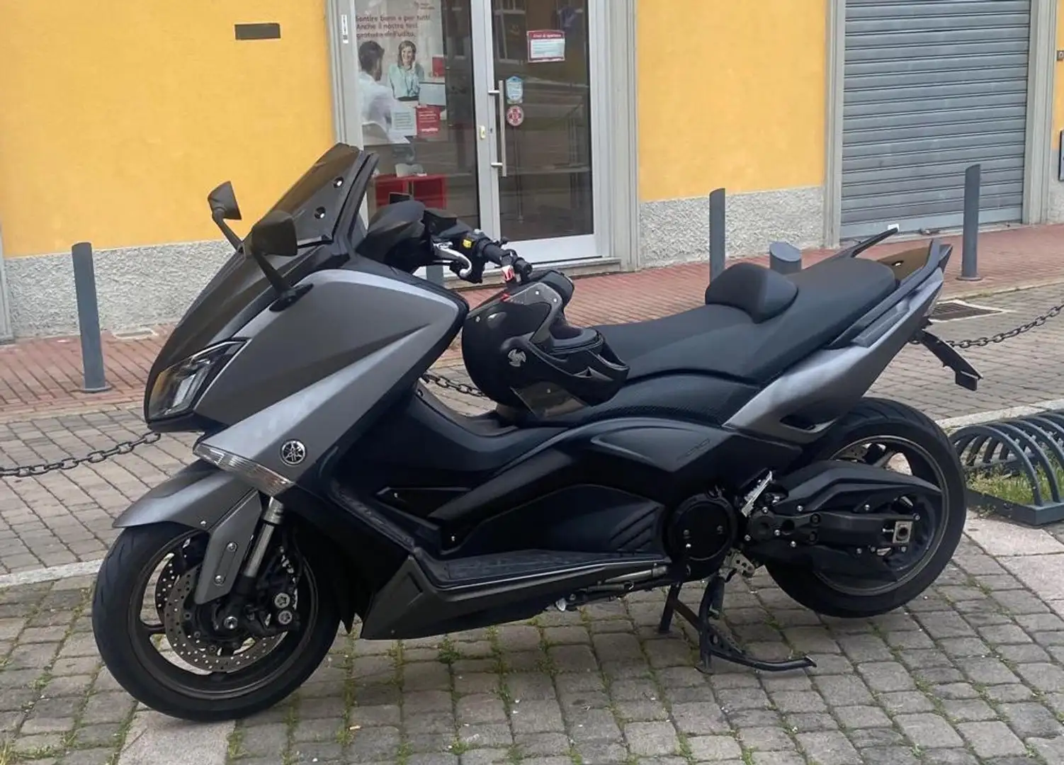 Yamaha TMAX 530 Grey - 2