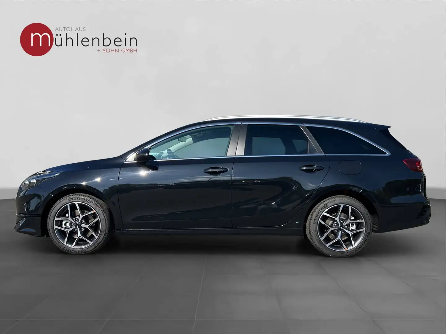 Kia Ceed / cee'd CEED_SW 1.5T 48V DCT 140 ULTIMATE EDITION STY*JBL* Zwart - 2