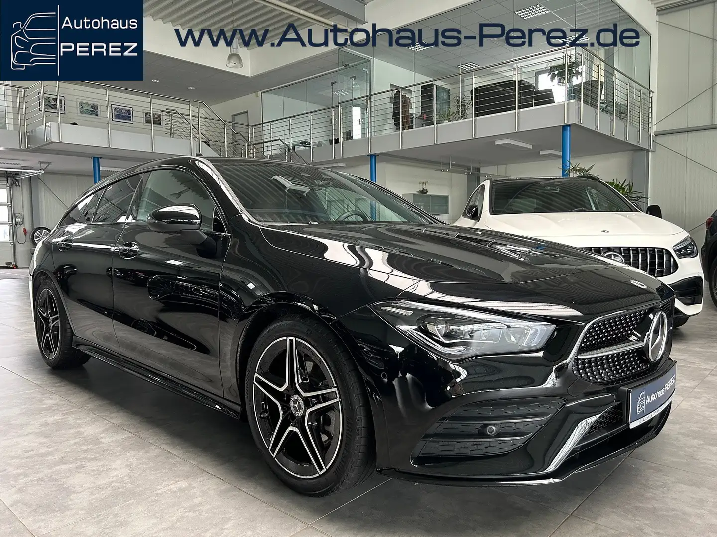 Mercedes-Benz CLA 250 4M AMG DISTRONIC-BEAM-360 Schwarz - 1