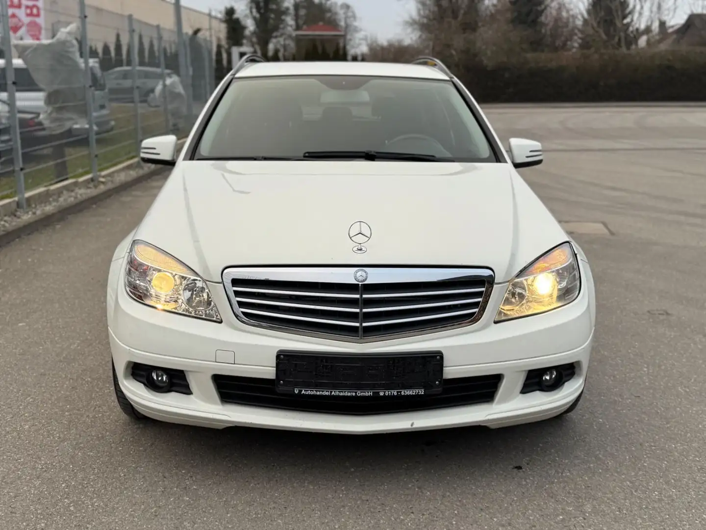 Mercedes-Benz C 250 T CDI BlueEfficiency 4Matic/Automatik Weiß - 2