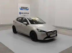 Mazda 2 1.5L SKYACTIV G 90ps 6AT CENTER LINE