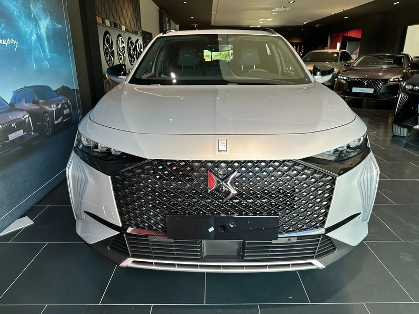 DS Automobiles DS 7 Crossback 1.5 BlueHDi Collection Jules Verne Szürke - 2