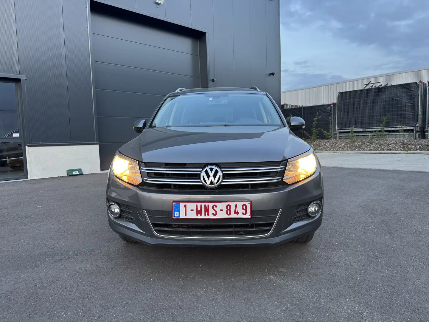 Volkswagen Tiguan 1.4 TSI Front Sport & Style etat show room - 2