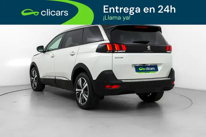 Peugeot 5008 2023, foto 9