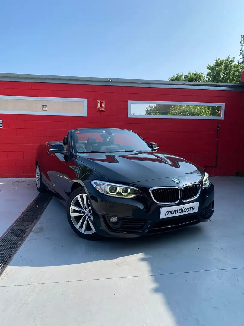 BMW 218 218dA Cabrio Negro - 2