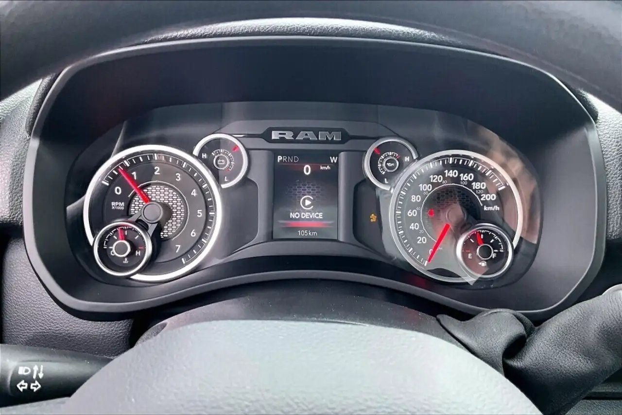 RAM 3500 снимка RAM 3500