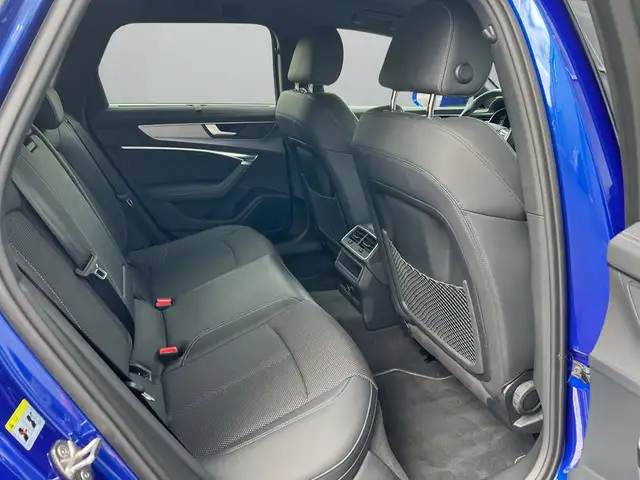Audi A6 view 12