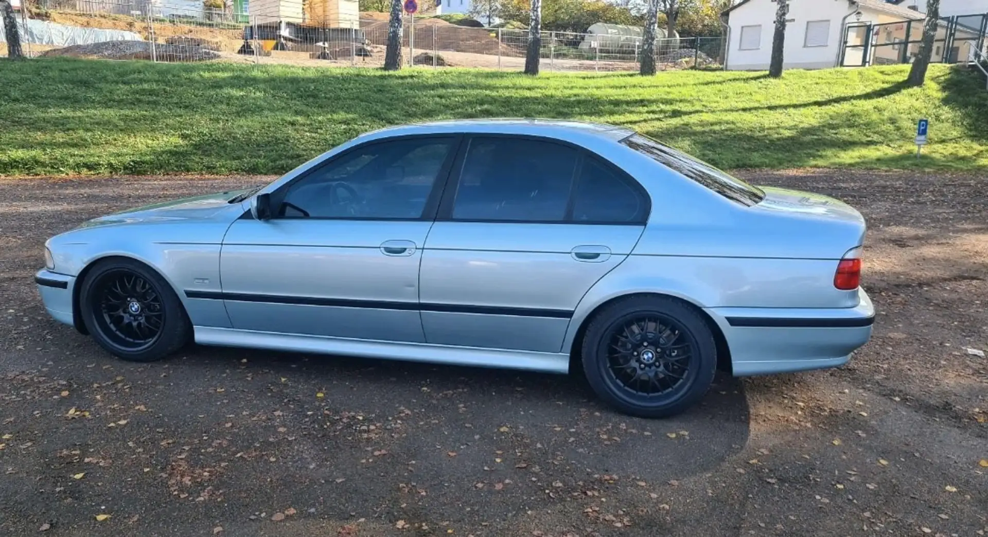 BMW 528 528i e39 - 2