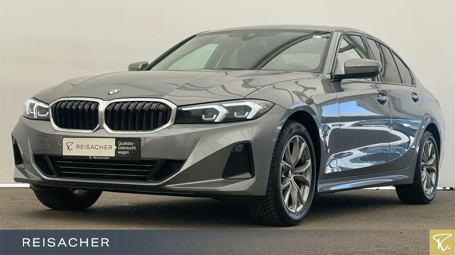 BMW 318 i A Lim LC+ SHZ PDC KliA DAB HiFi Navi 17"LM Grau - 1