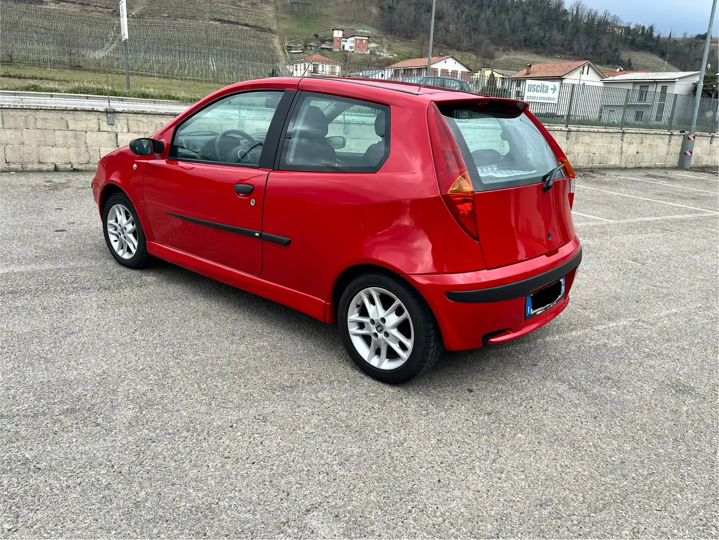 Fiat Punto Punto 3p 1.2 16v Sporting Rosso - 2