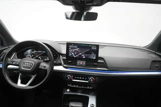 Audi Q5 view 21