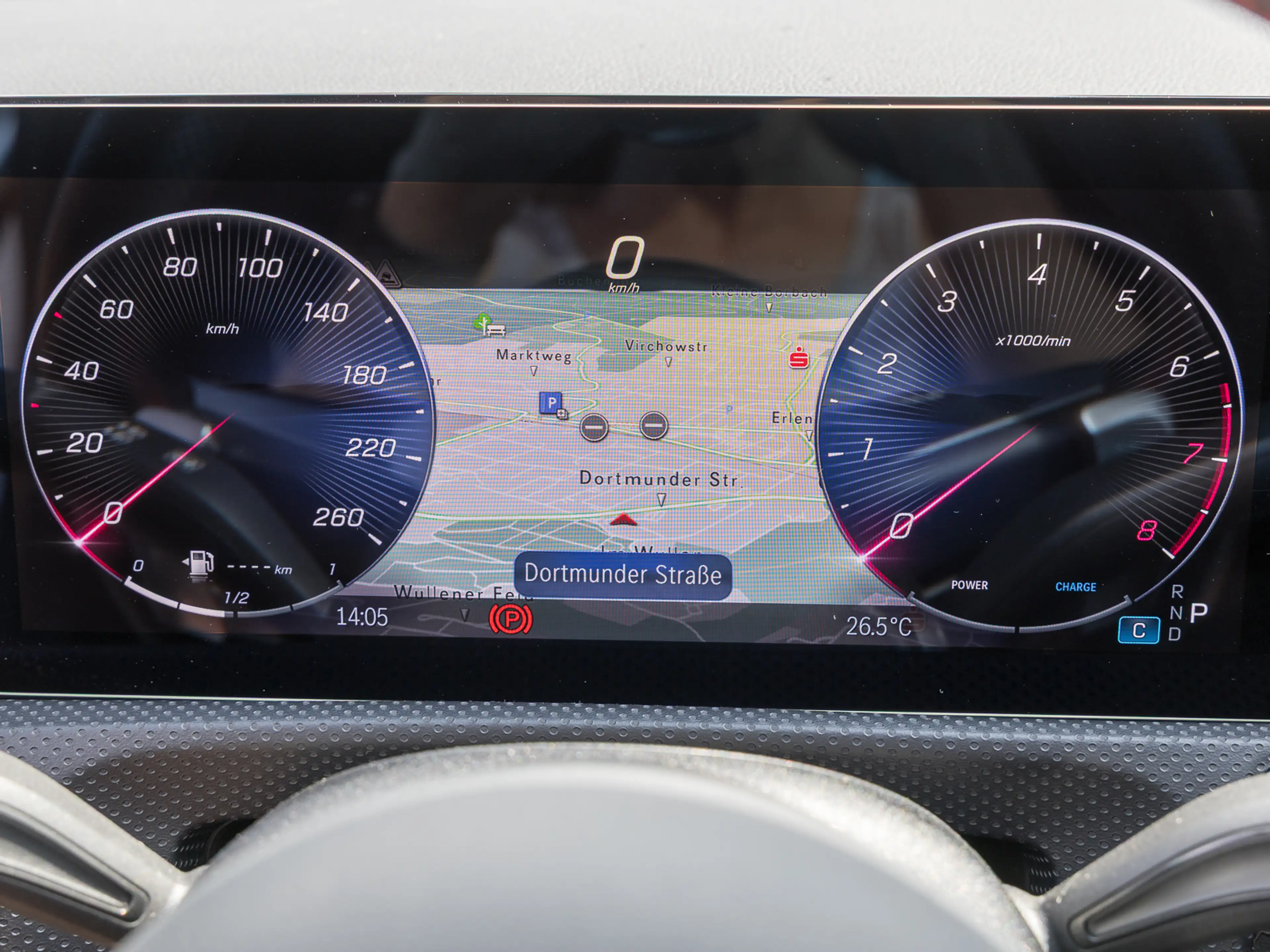 Mercedes-Benz CLA 220 4Matic AMG Line PANORAMA NAVI 360 MULTIBEAM-LED — photo 5