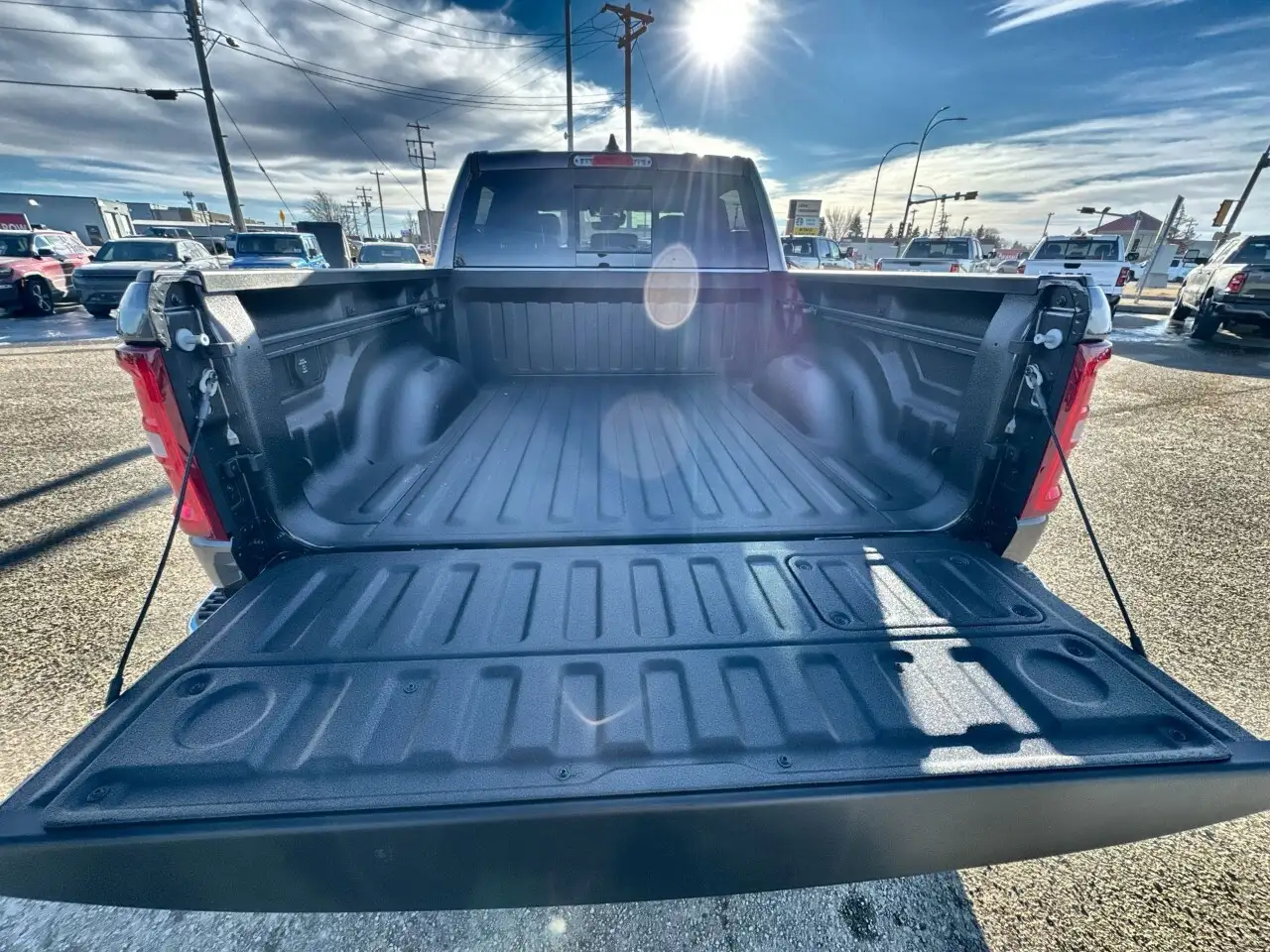 RAM 1500 снимка RAM 1500