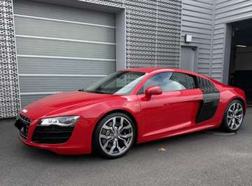 V10 5.2 FSI 525 Quattro R-Tronic