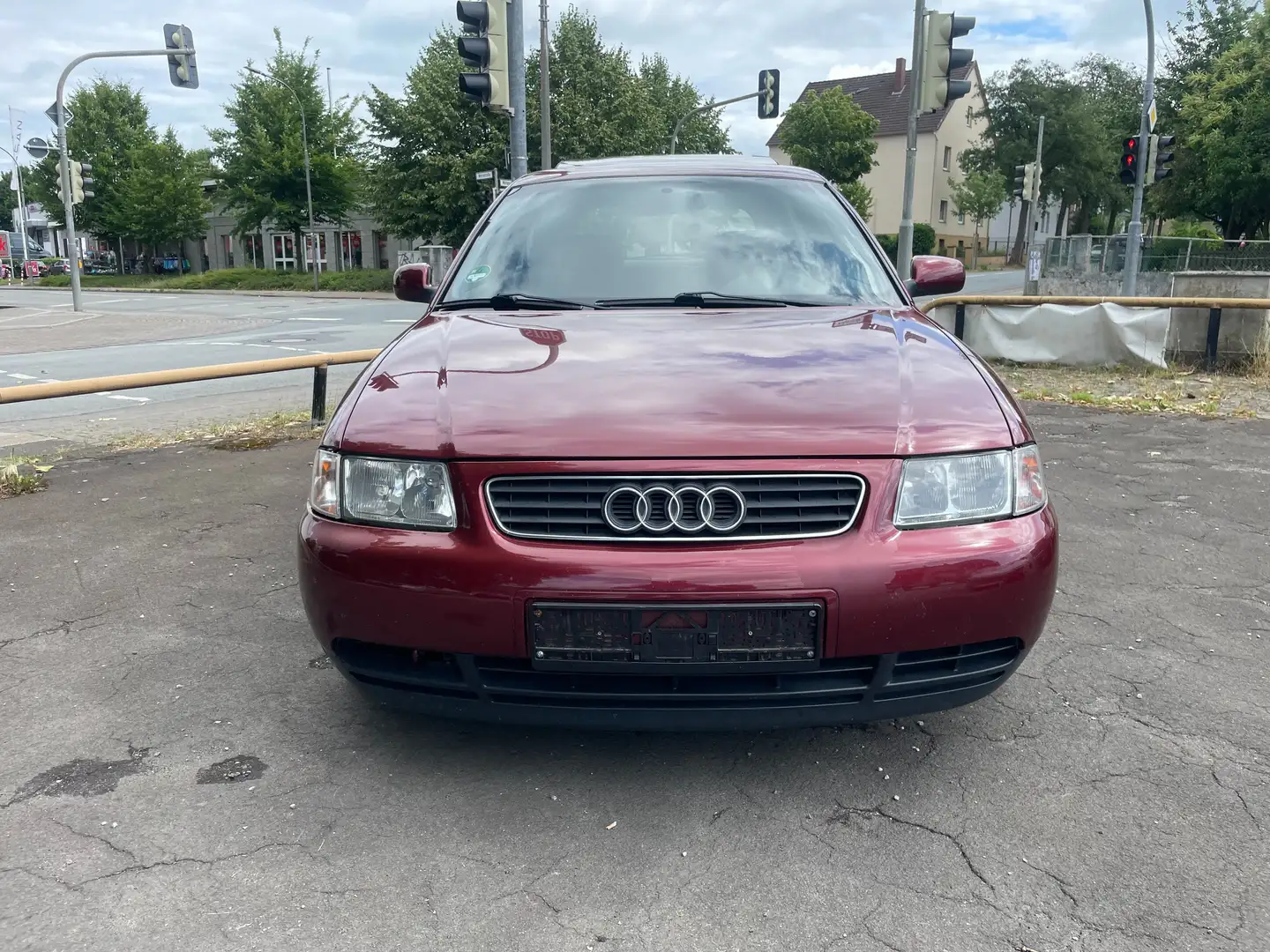 Audi A3 *STANDHEIZUNG*TEMPOMAT*SCHIEBEDACH*SHZ*PDC-HINTEN* Rouge - 2