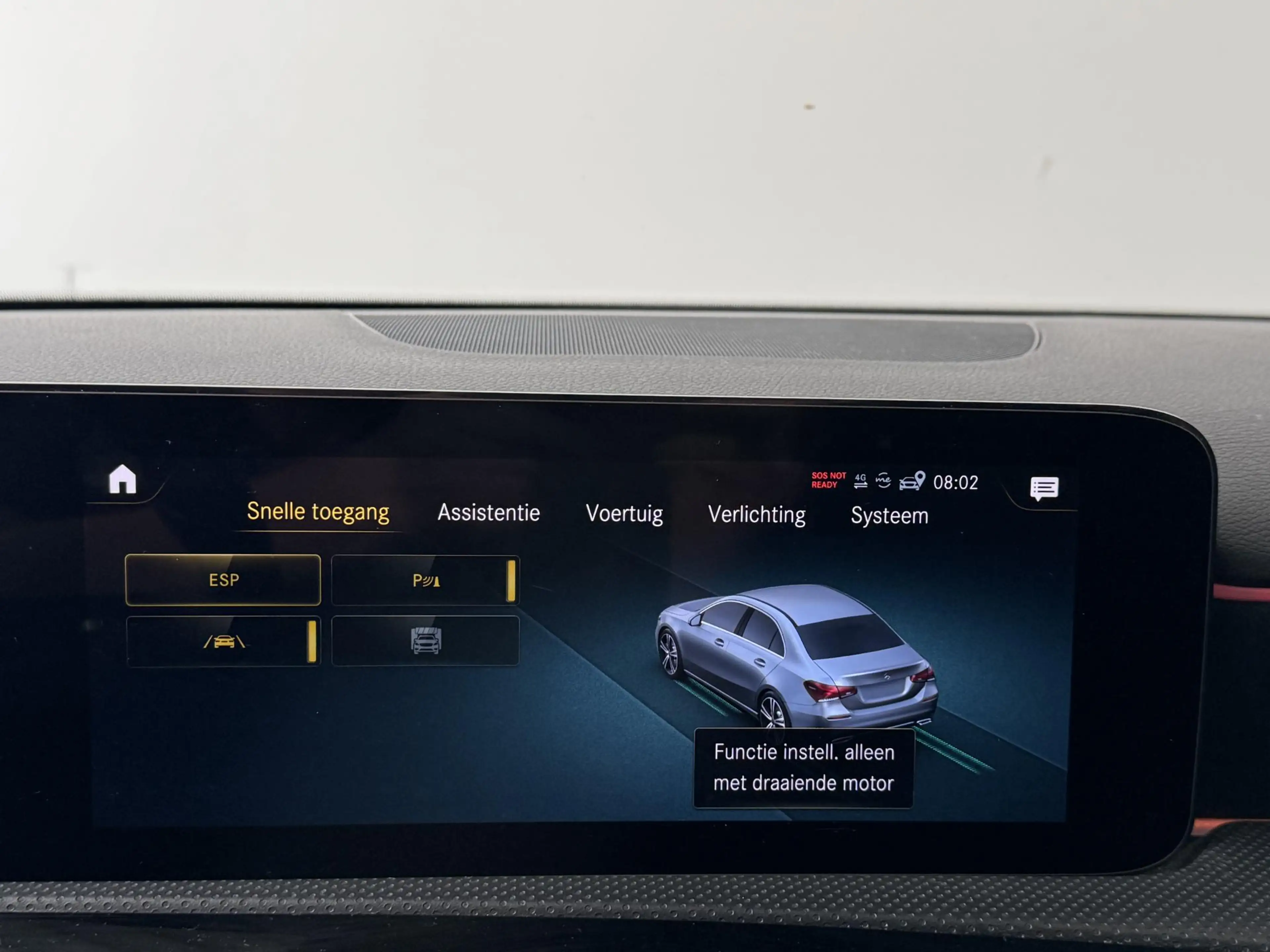 Mercedes-Benz A 250 e AMG Line | Binnen — photo 32
