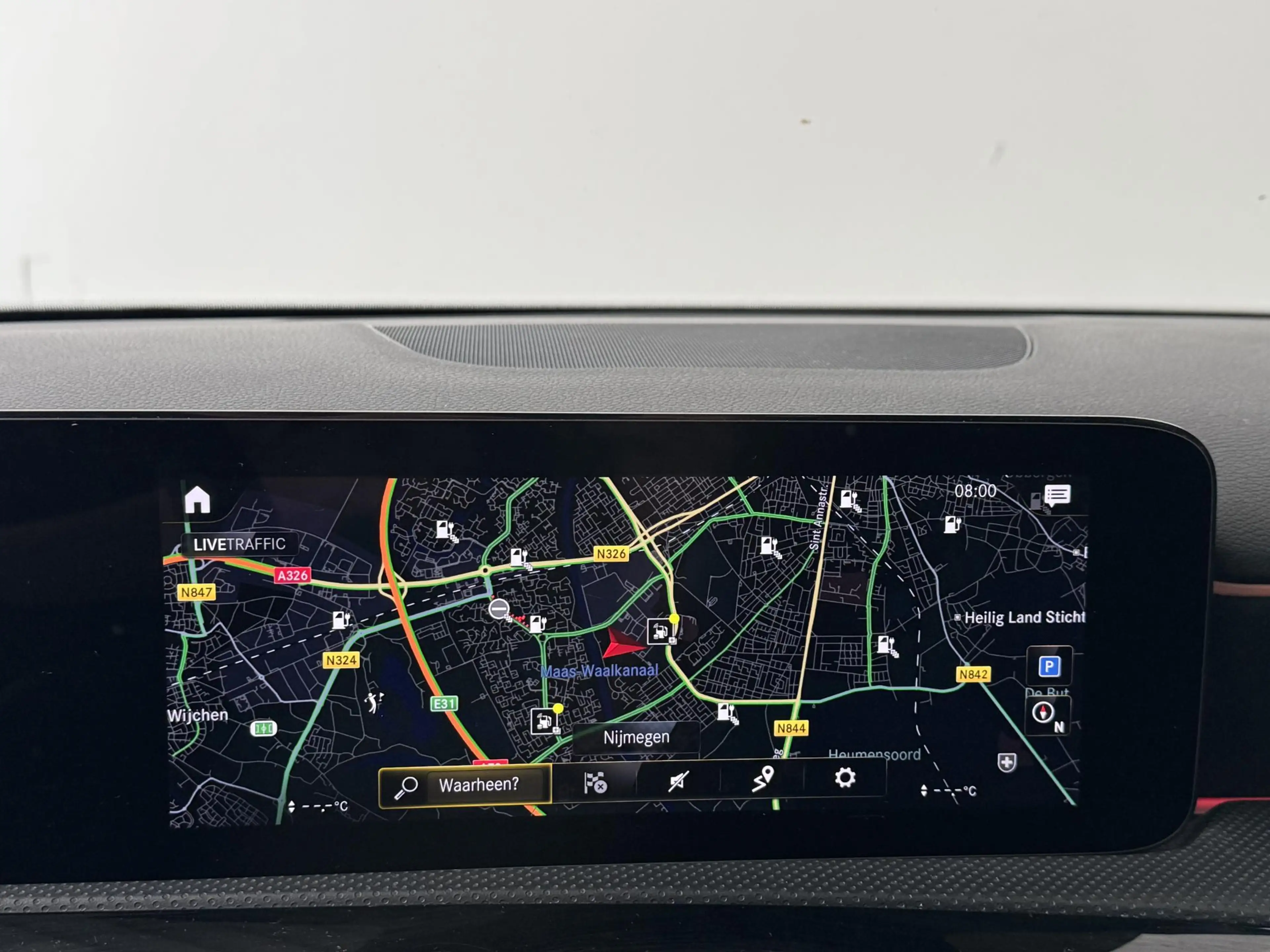 Mercedes-Benz A 250 e AMG Line | Binnen — photo 12