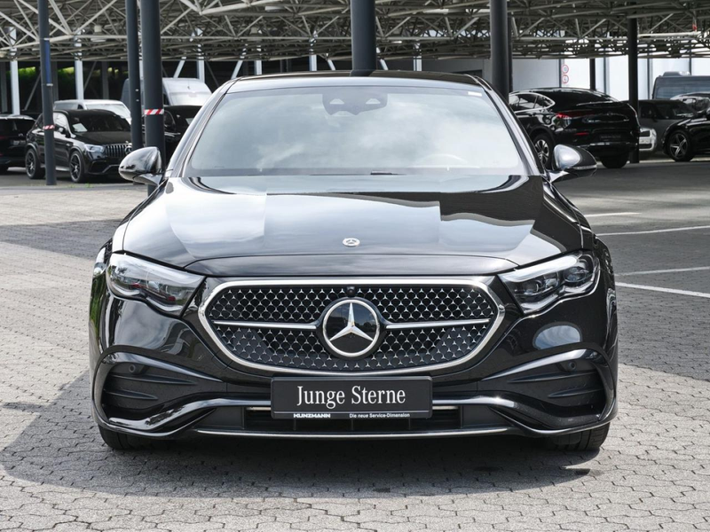 Mercedes-Benz E 450 d 4M AMG Distronic Panorama 360° AHK — photo 2
