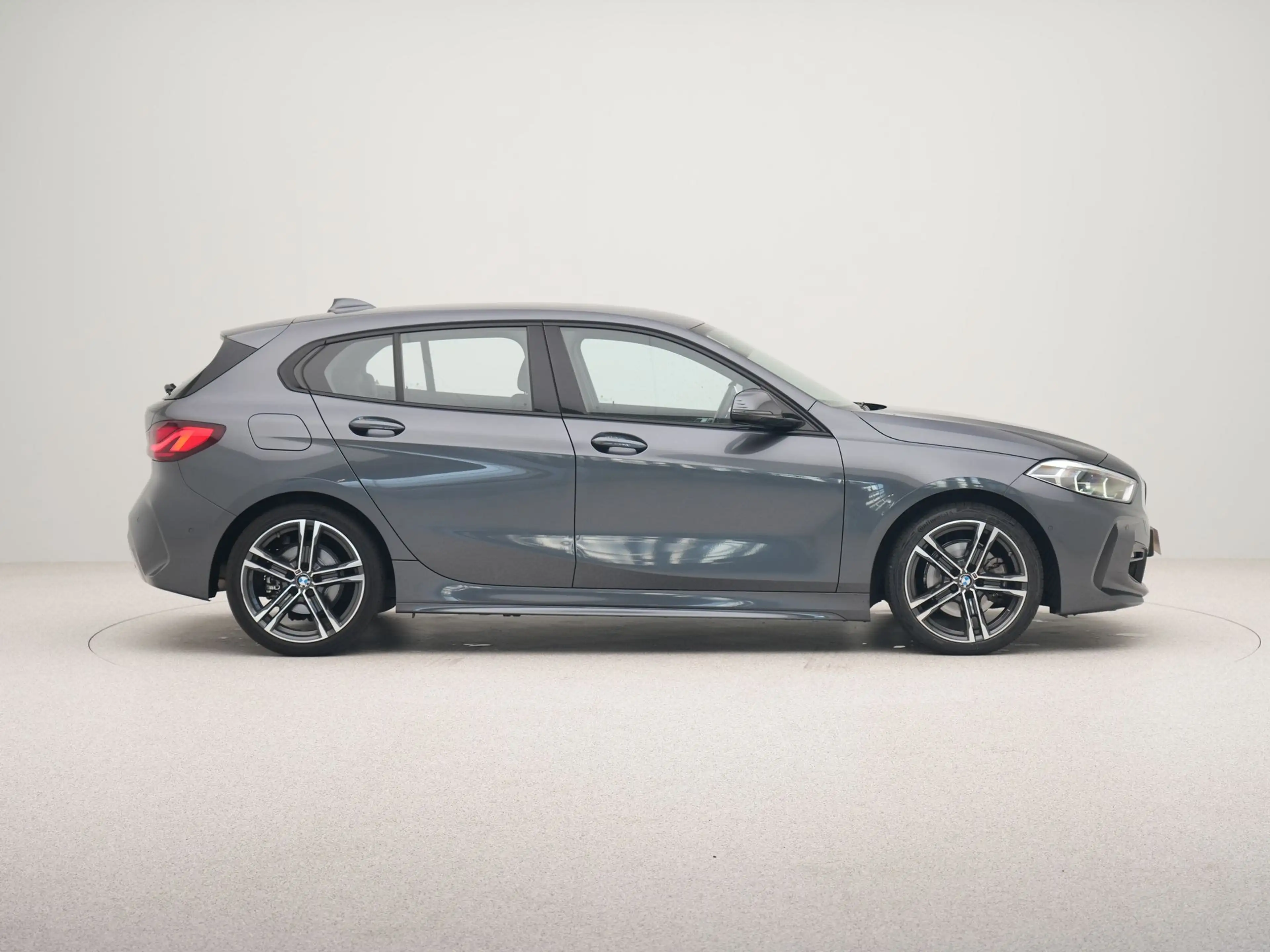 BMW 118 1 Serie 118i Executive Edition M Sport — photo 7
